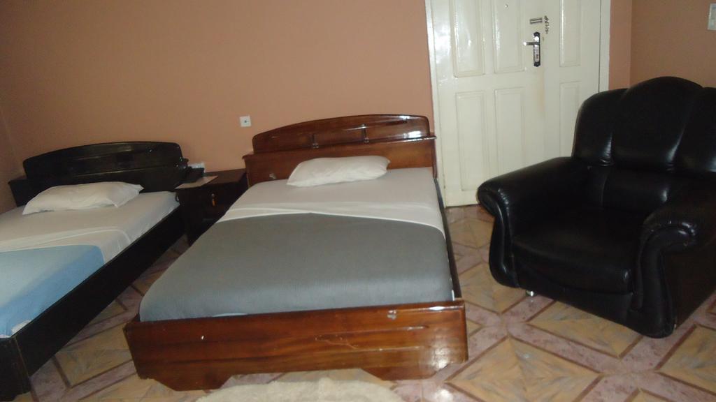 קומסי Wadoma Royale Hotel חדר תמונה