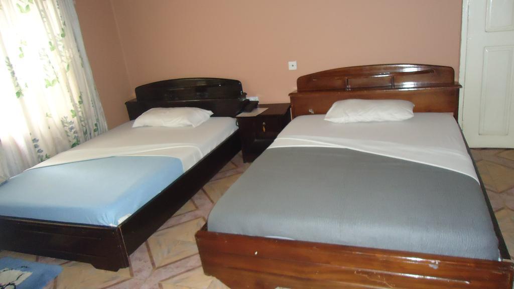 קומסי Wadoma Royale Hotel חדר תמונה